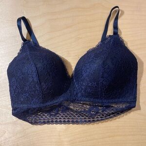 Dream Wear Elegant Navy Lace Wireless Bralette 38 DD (LX)